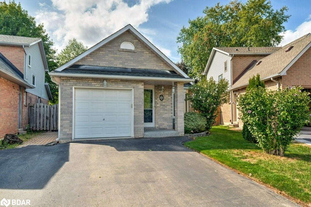 814 Miriam Cres, Burlington, ON L7S 2B9