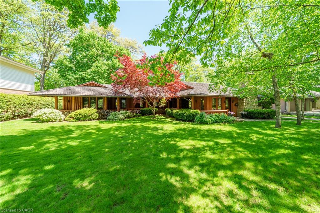 793 Shadeland Ave, Burlington, ON L7T 2M2