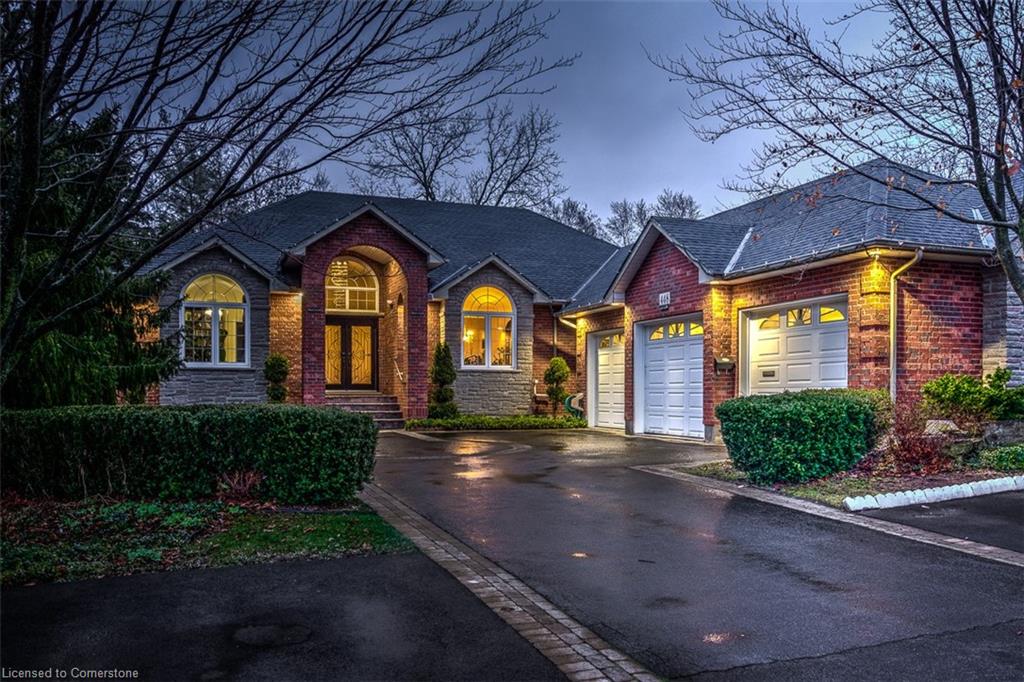 448 Lodor St, Hamilton, ON L9G 2Z8