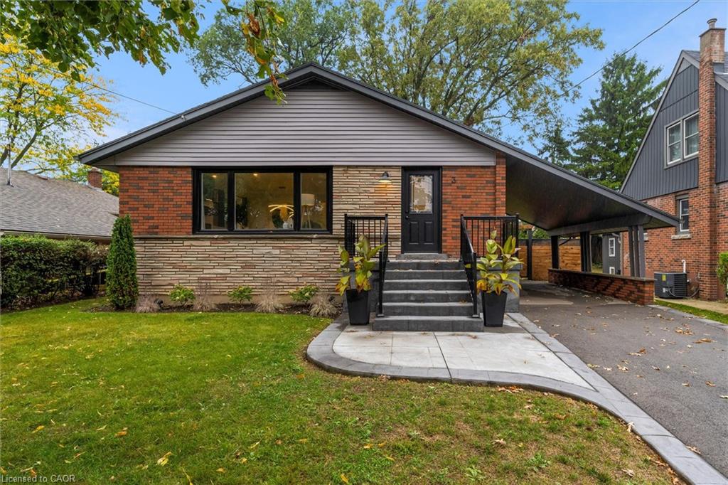 3 Mulock Ave, Hamilton, ON L8T 1H2