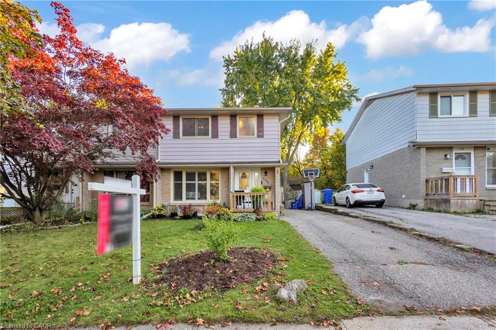 110 Shadeland Cres, Kitchener, ON N2M 2H9