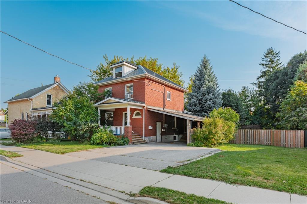 854 William St, Cambridge, ON N3H 3X1