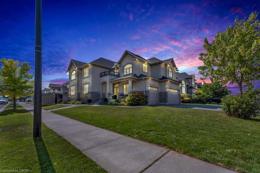 236 Mothers St, Hamilton, ON L9B 0E1