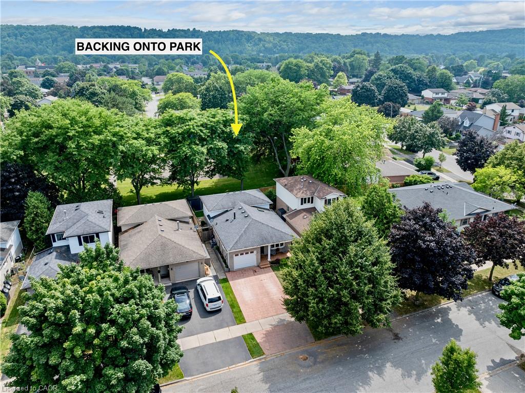 57 Sandra Cres, Grimsby, ON L3M 4Y5