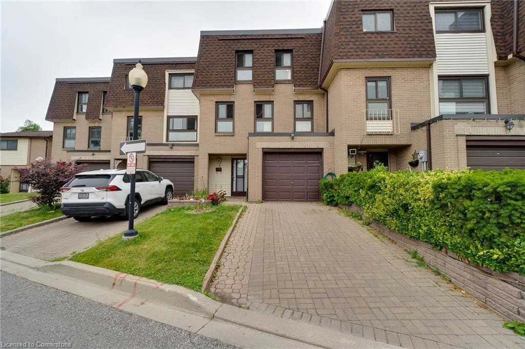 46 Dearbourne Boulevard Unit 4, Brampton, ON L6T 1J7