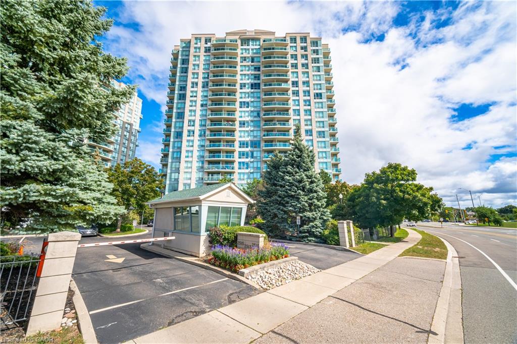 306-2545 Erin Centre Blvd, Mississauga, ON L5M 6Z9
