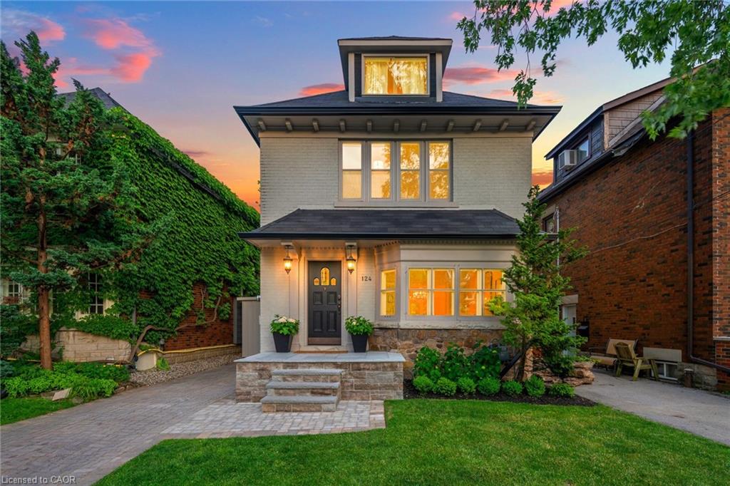 124 Cline Ave N, Hamilton, ON L8S 3Z8