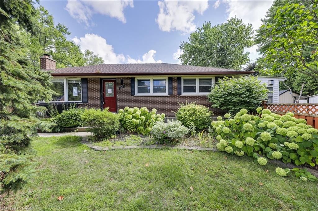 106 Laurentian Dr N, London, ON N5W 1P2