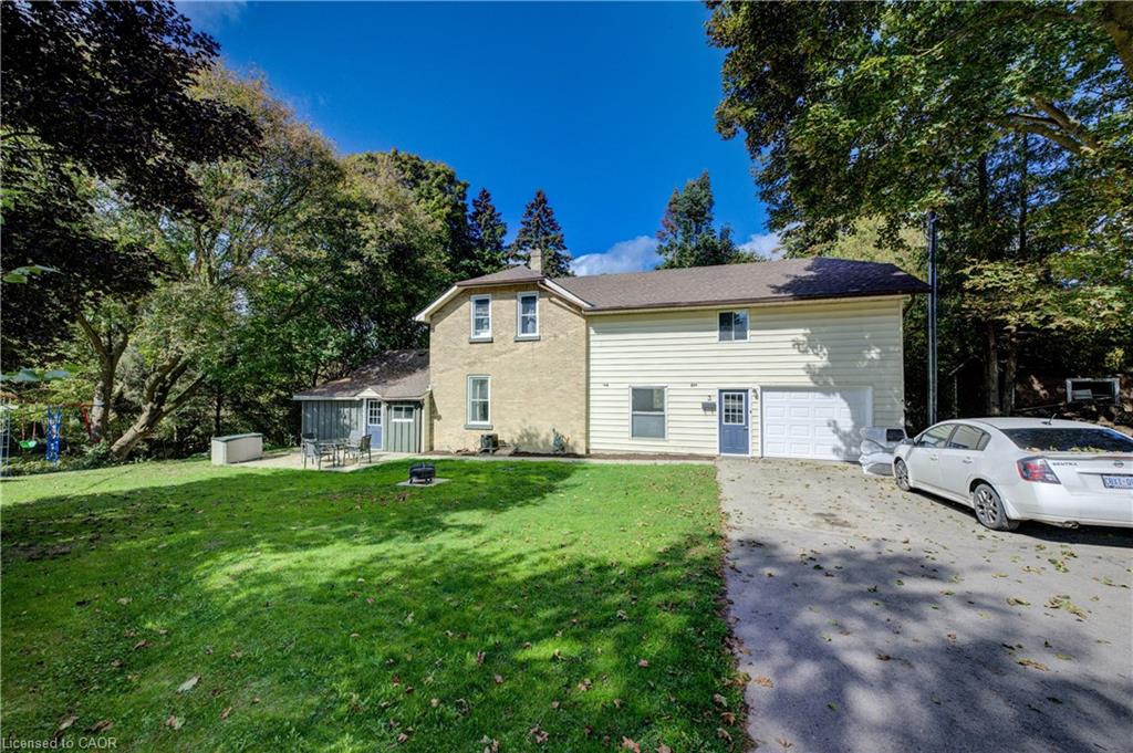3 Page St, Wellington North, ON N0G 2L3