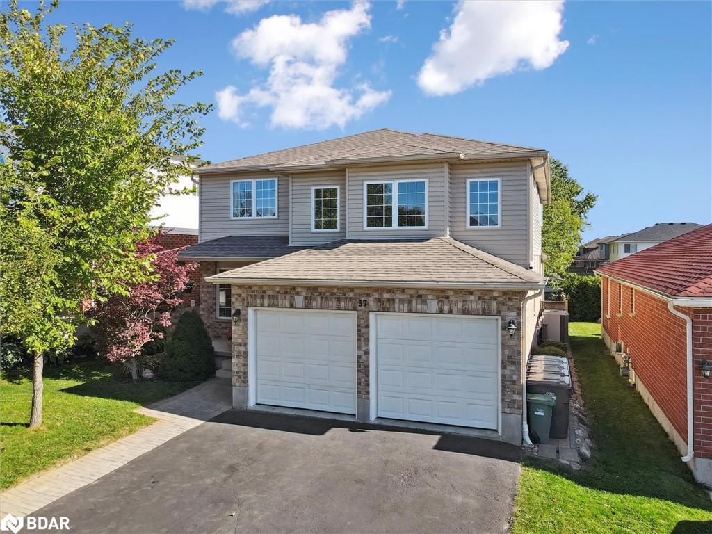 37 Shackleton Dr, Guelph, ON N1E 7L3