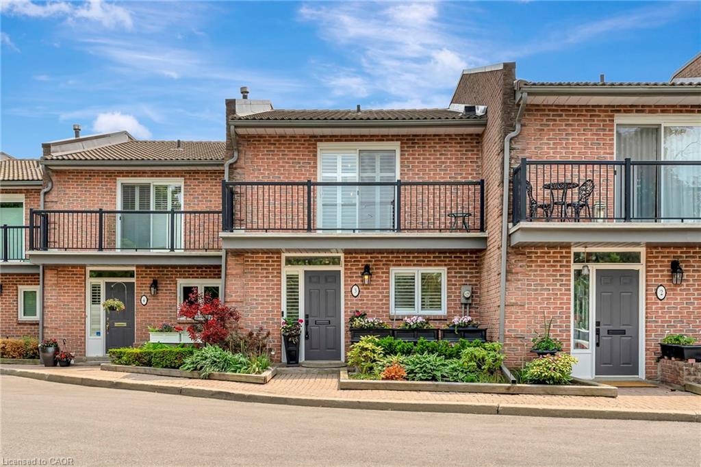 2136 Old Lakeshore Road Unit 3 Rd, Burlington, ON L7R 1A3