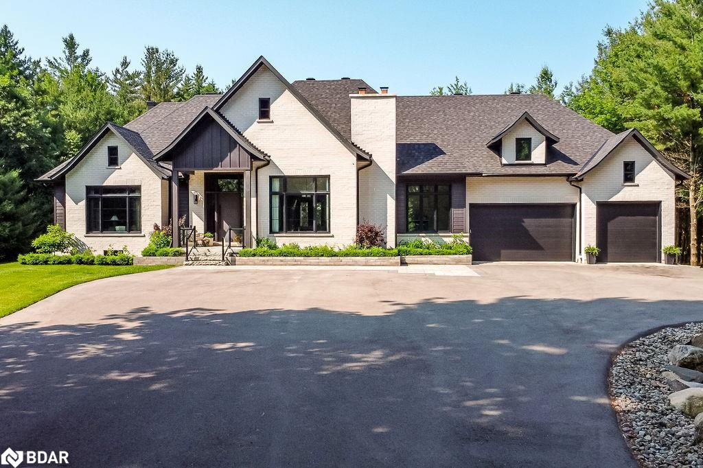 4 Sycamore Cir, Springwater, ON L0L 2K0
