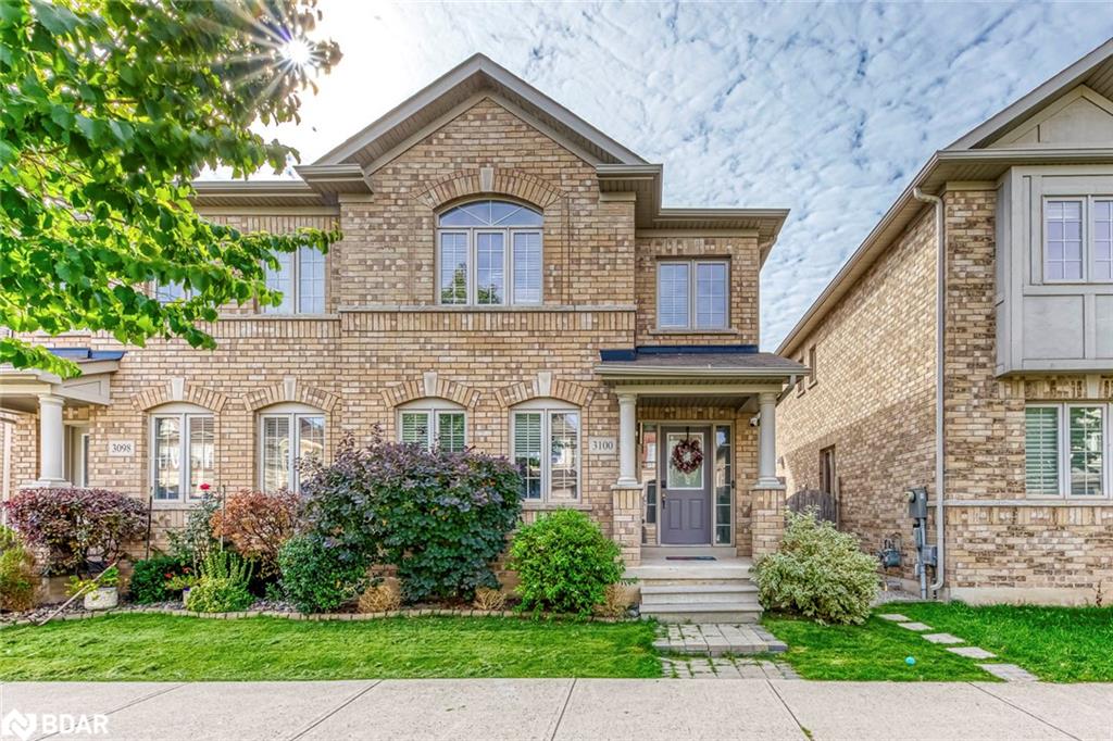 3100 Robert Brown Blvd, Oakville, ON L6M 4L7