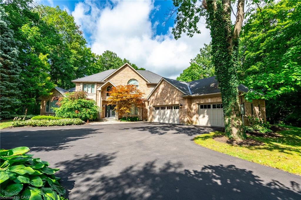 26 Parkshore Pl, Hamilton, ON L0R 1H1