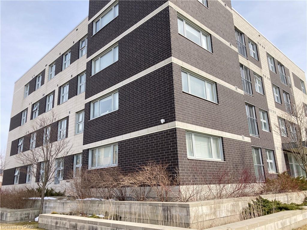 392 Albert Street Unit 302, Waterloo, ON N2L 3V1