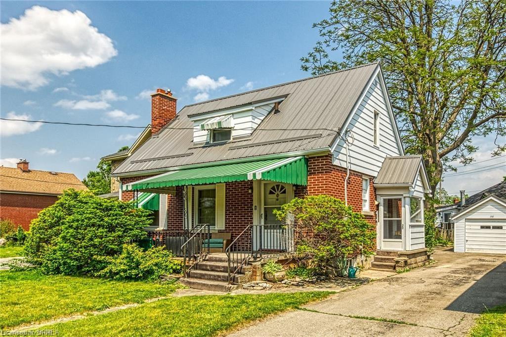 58 Mount Pleasant St, Brantford, ON N3T 1S8