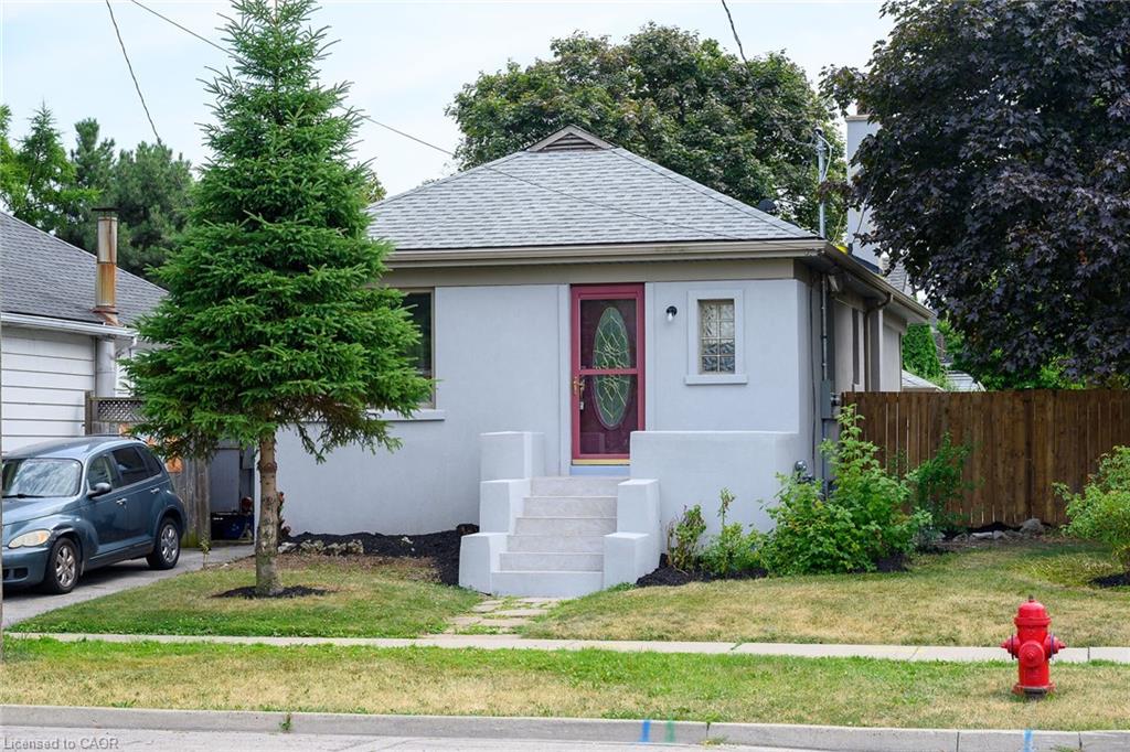 258 Brucedale Ave E, Hamilton, ON L9A 1P7