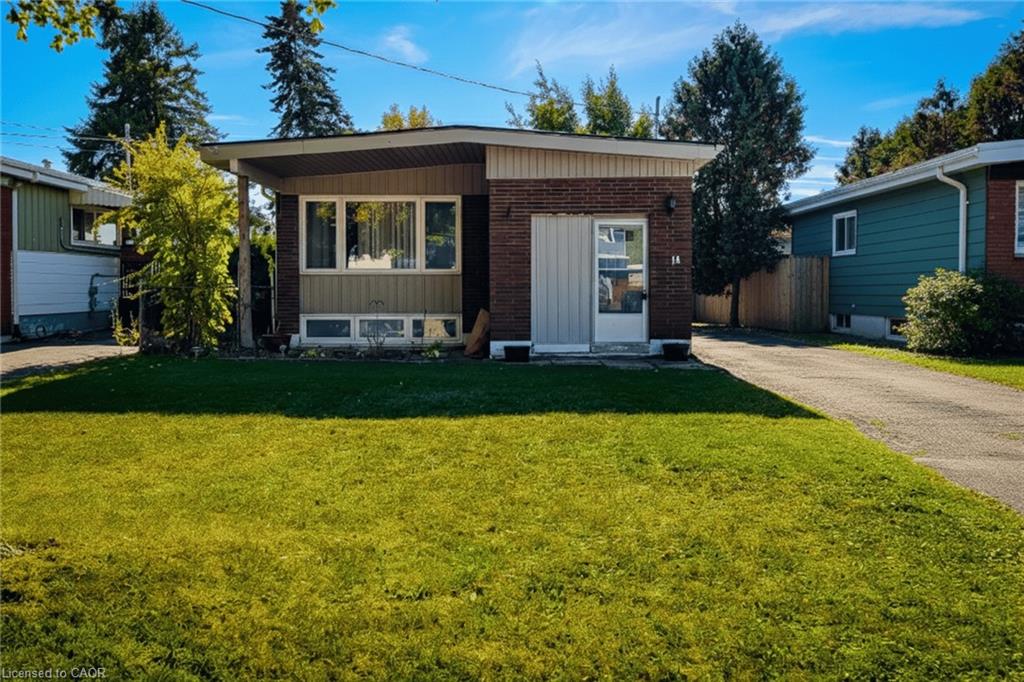 14 Ronaldshay Ave, Hamilton, ON L9A 3B1