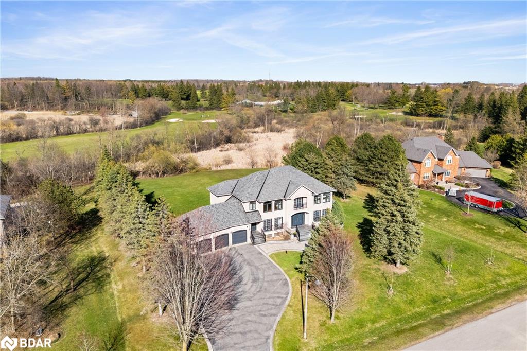 19 Logan Ct, Stouffville, ON L4A 3T6