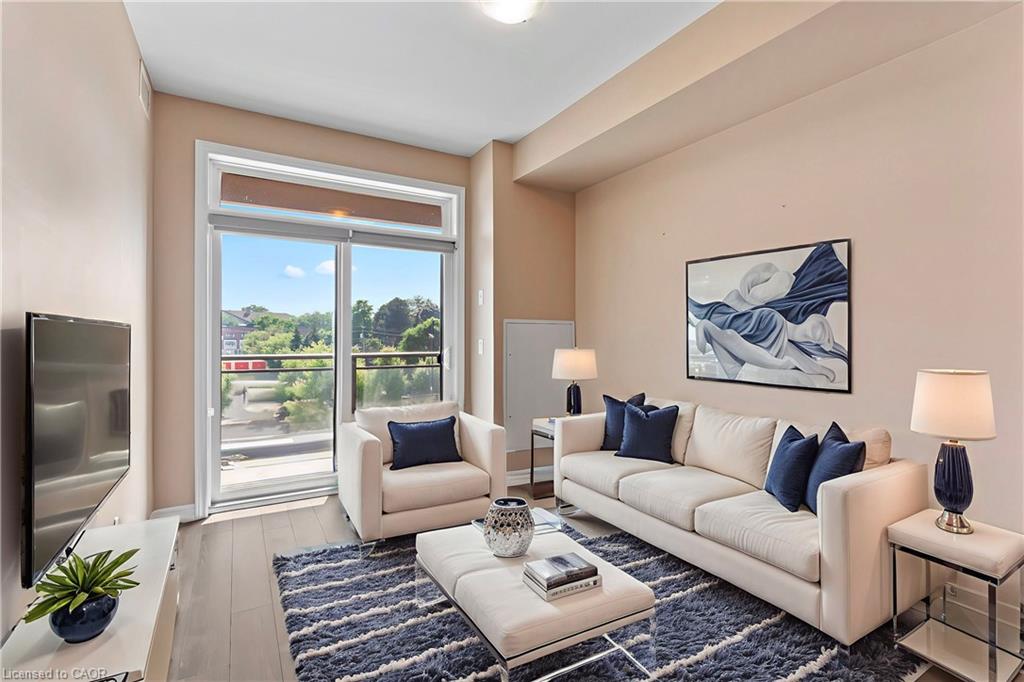 457 Plains Road E Unit 322, Burlington, ON L7T 0B8