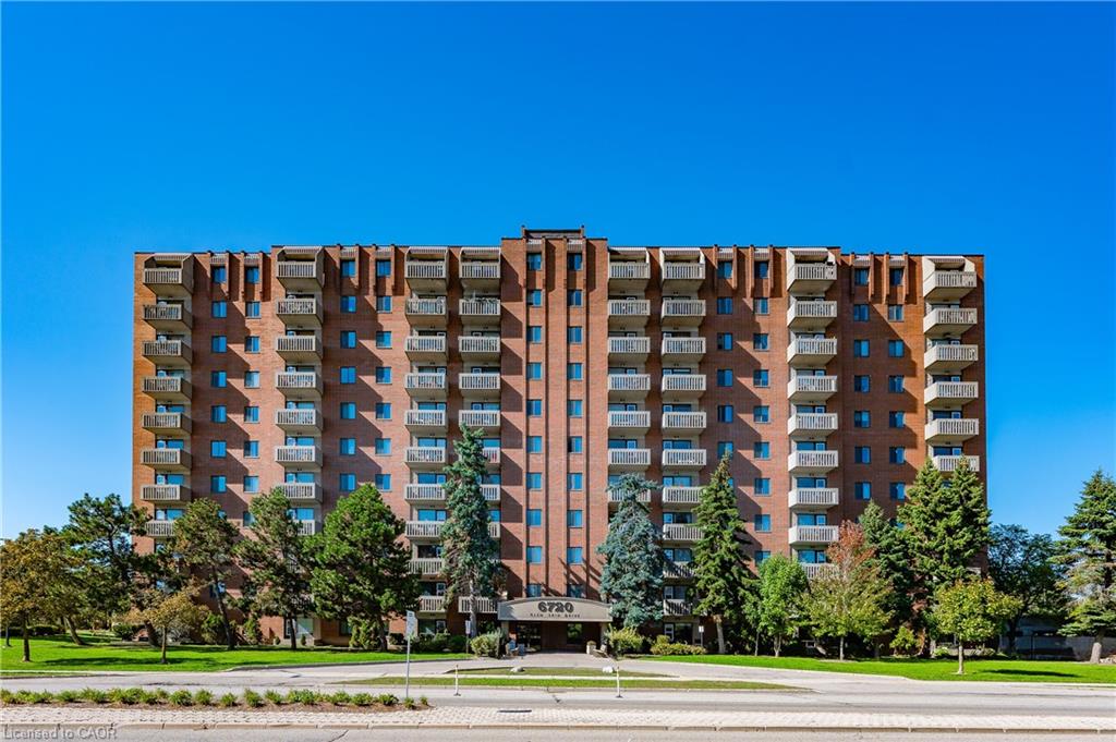 6720 Glen Erin Drive Unit 902, Mississauga, ON L5N 3K8