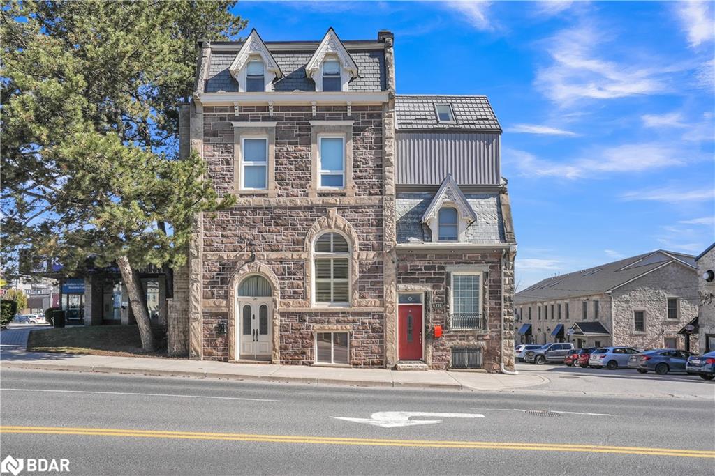 130 St David St S, Centre Wellington, ON N1M 2L3
