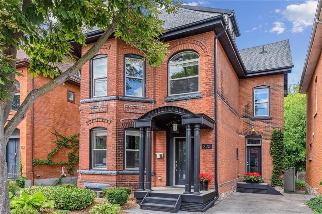 220 Herkimer St, Hamilton, ON L8P 2H6
