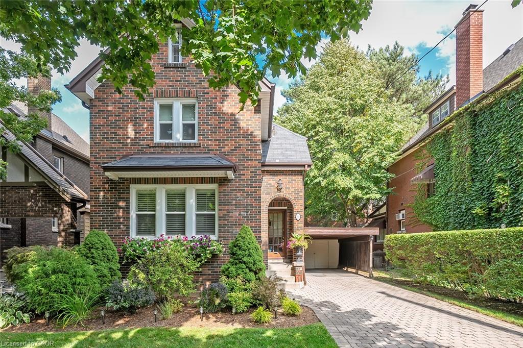 88 Paisley Ave N, Hamilton, ON L8S 4H3