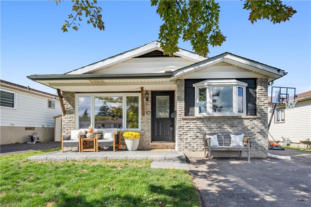10 Broken Oak Cres, Kitchener, ON N2N 1N7