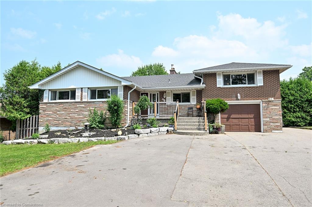 49 Glover Rd, Hamilton, ON L8W 3S8