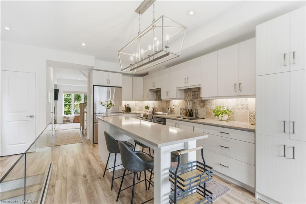 383 Dundas Street E Unit 7, Hamilton, ON L0R 2H3