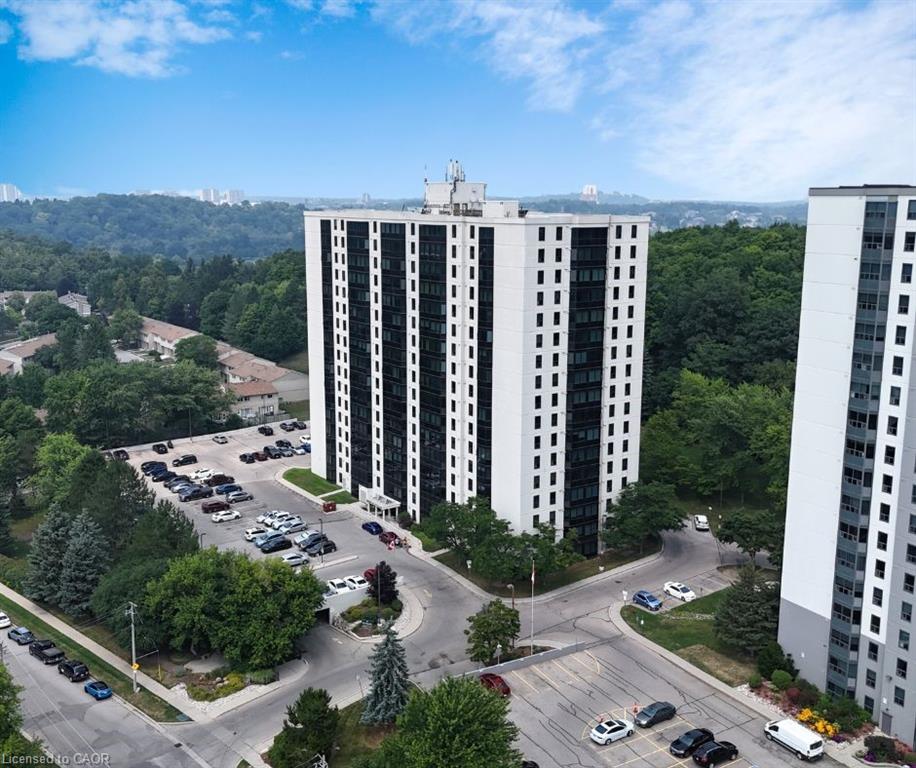 35 Green Valley Drive Unit 506, Kitchener, ON N2P 2A5