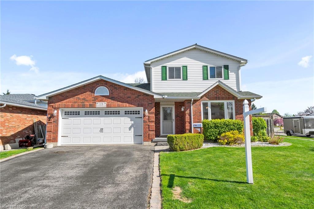 13 Scottswood Ln, Caledonia, ON N3W 2M4