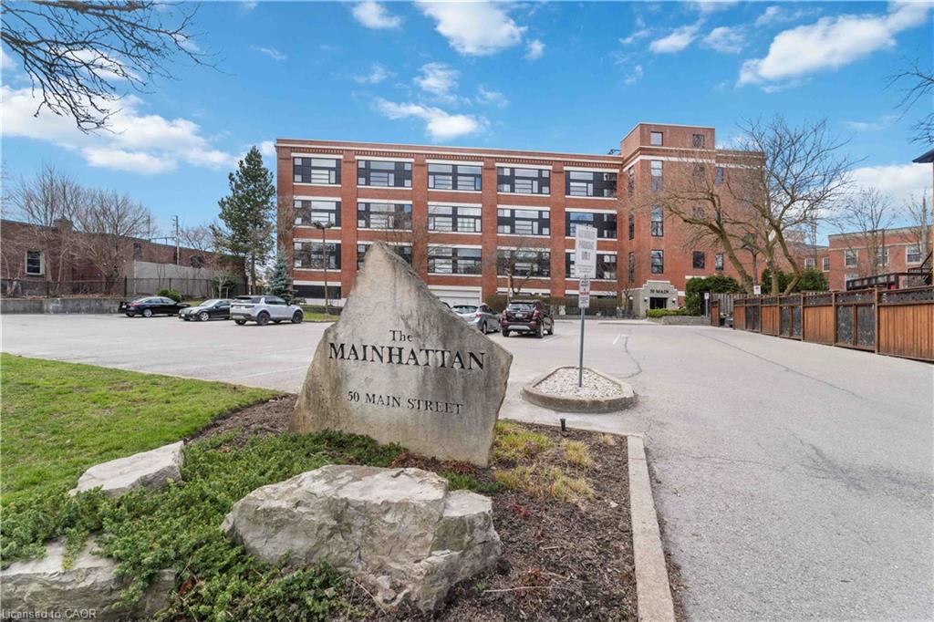 50 Main Street Unit 202, Hamilton, ON L9H 2P6