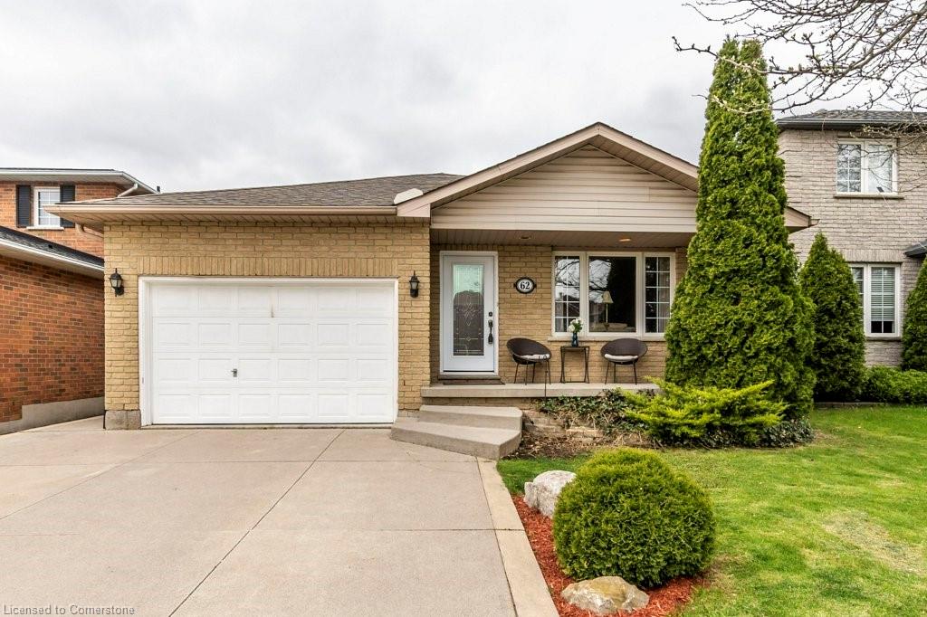 62 Spadara Dr, Hamilton, ON L9B 2K3