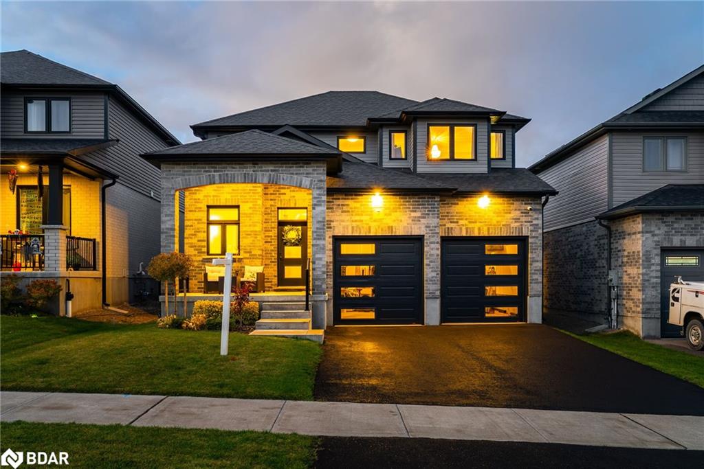 7 Tindall Cres, Dufferin, ON L9W 7R9