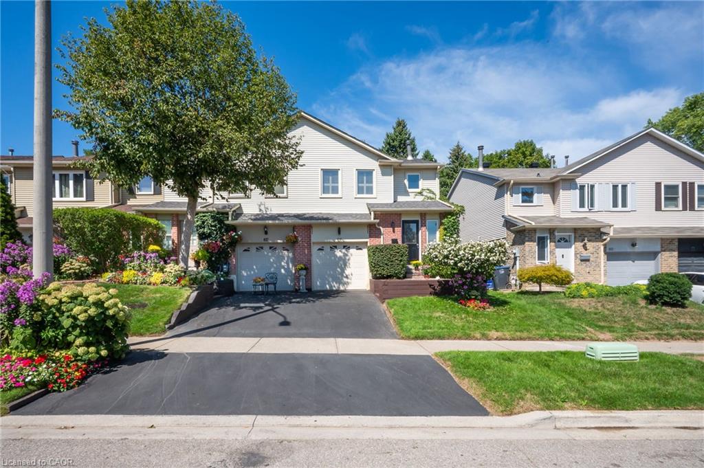 815 Sweetwater Cres, Mississauga, ON L5H 4A7