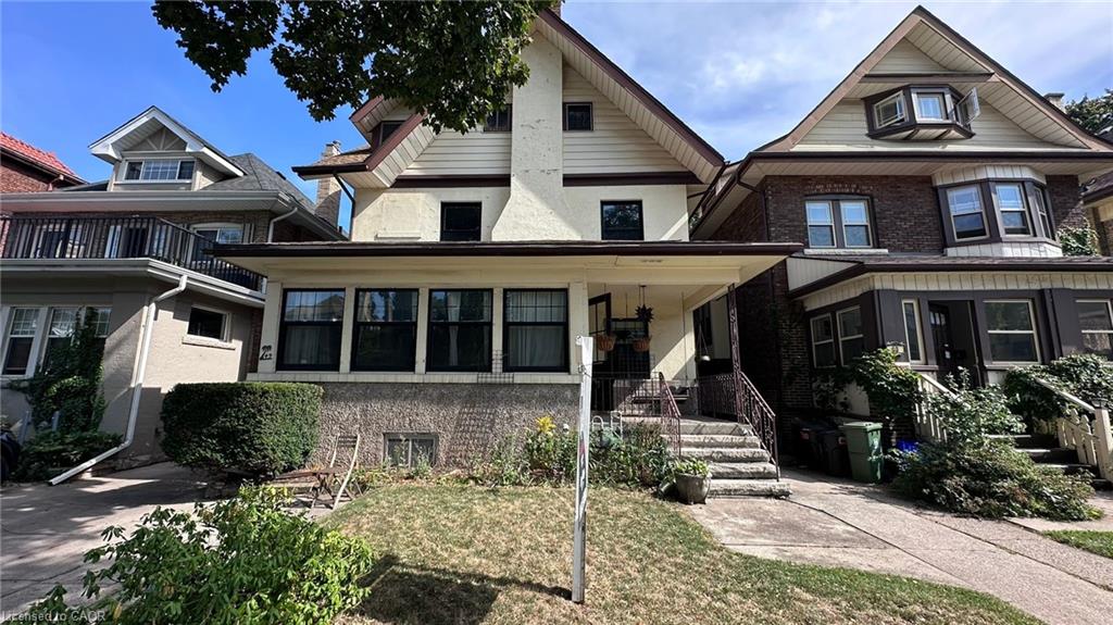 49 Proctor Blvd, Hamilton, ON L8M 2M5