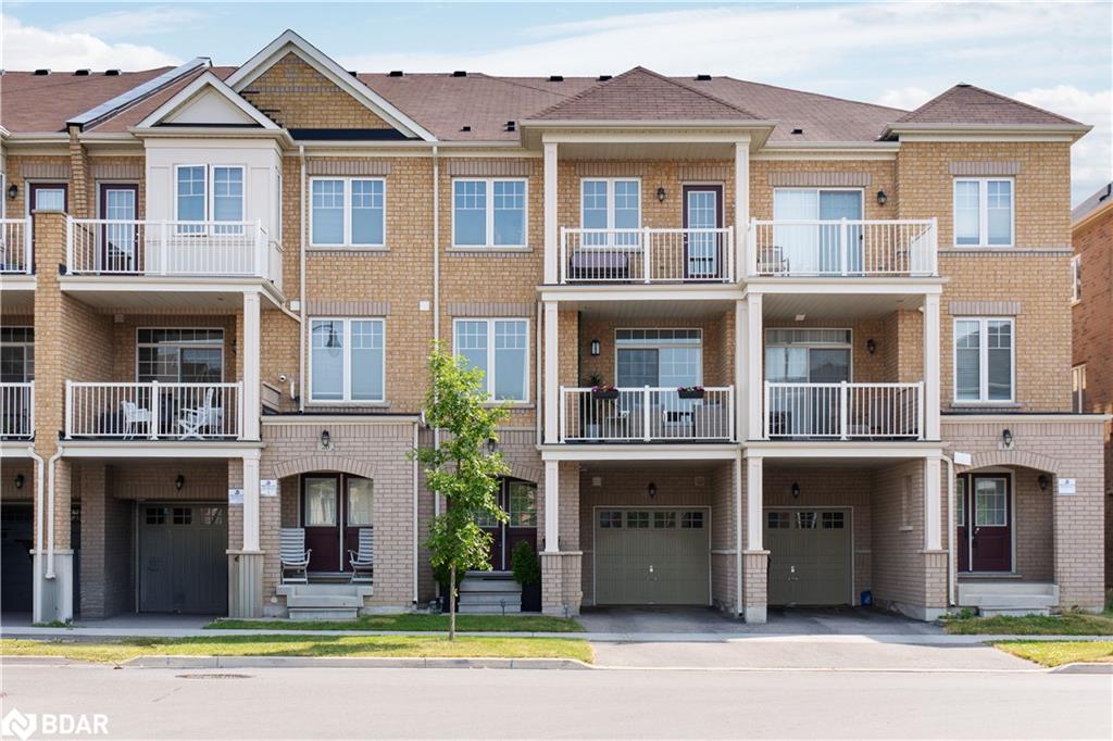21 Labrish Rd, Brampton, ON L7A 5C2