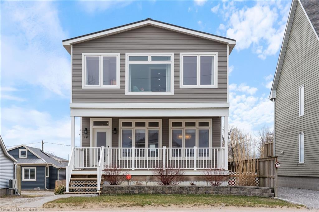 24 Erie Blvd, Long Point, ON N0E 1M0