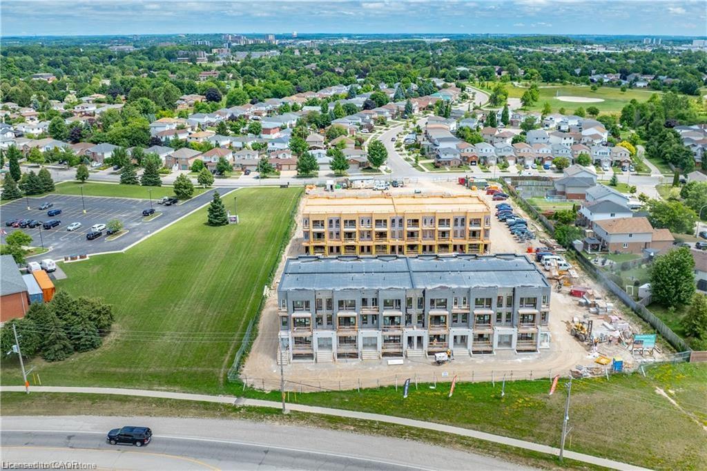 525 Erinbrook Drive Unit C062, Kitchener, ON N2E 3M8