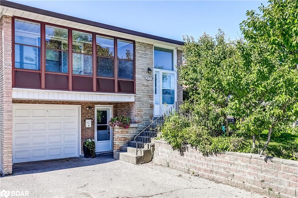 260 Apache Trl, Toronto, ON M2H 2W4
