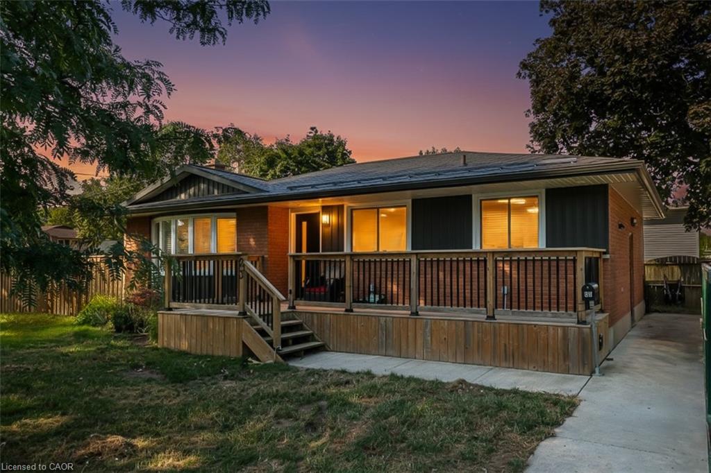 23 Wakelin Ter, St. Catharines, ON L2M 4K4