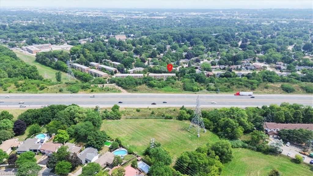1548 Westminster Pl, Burlington, ON L7P 2B5