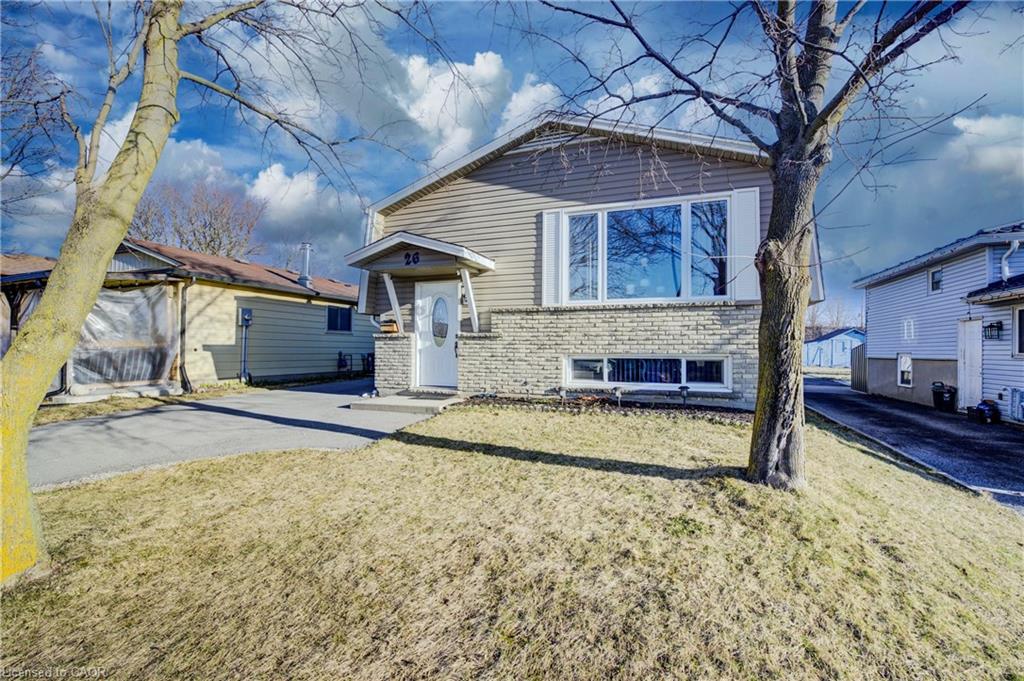 26 Cluthe Cres, Kitchener, ON N2P 1M8