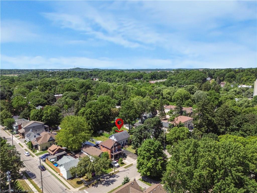 242 Queenston Rd, Cambridge, ON N3H 3J2