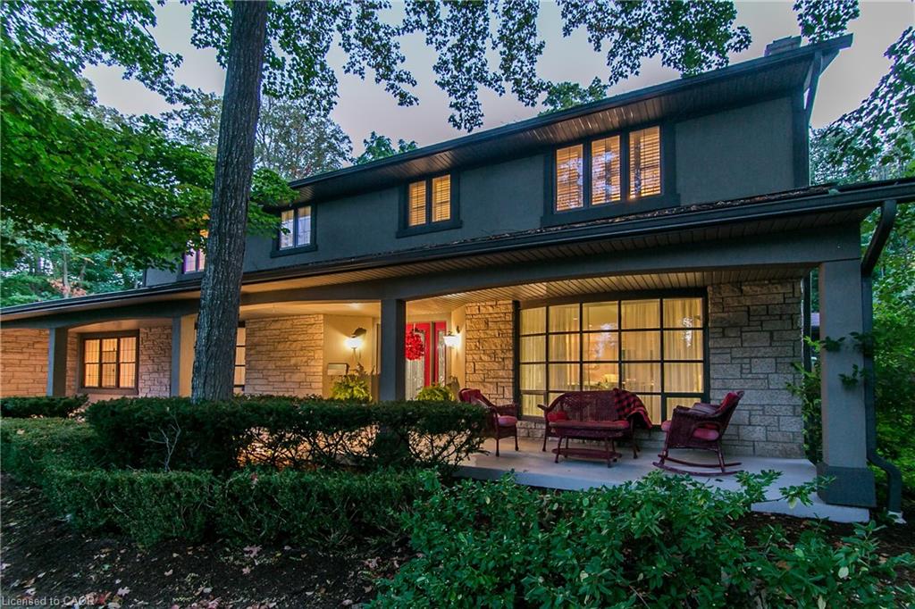 358 Green Acres Dr, Waterloo, ON N2K 1Z1