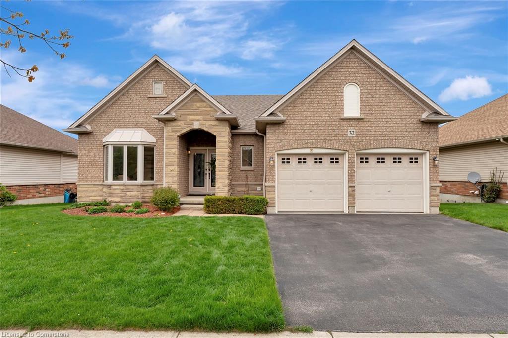 32 Cobblestone Dr, Brant, ON N3L 4G1