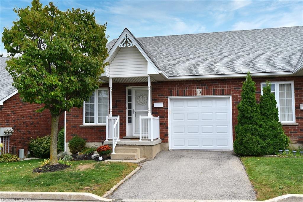 243 Fennell Avenue E Unit 13, Hamilton, ON L9A 1S8