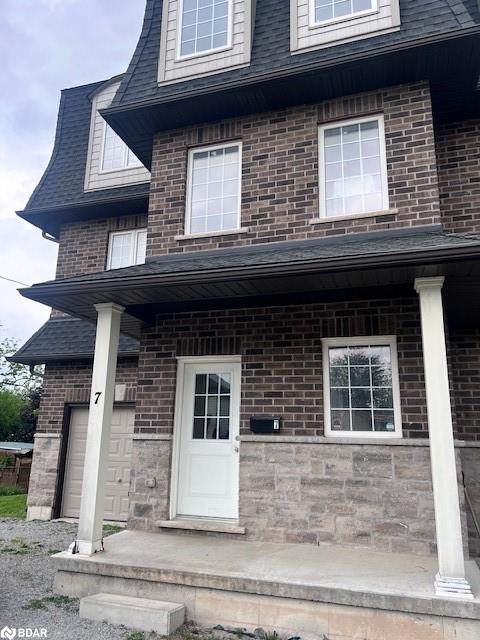 7 Chestnut St E, St. Catharines, ON L2T 1G6